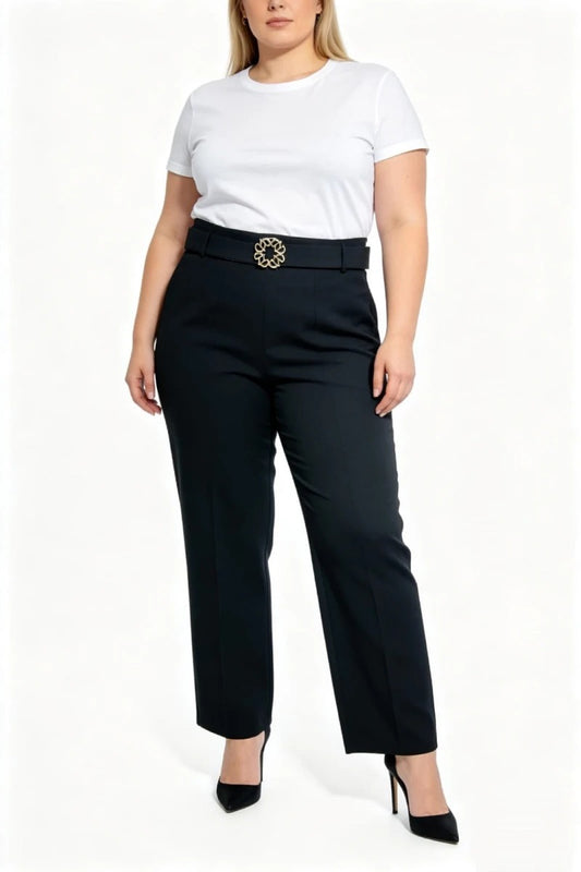 Pantalon ceinturé avec grande boucle