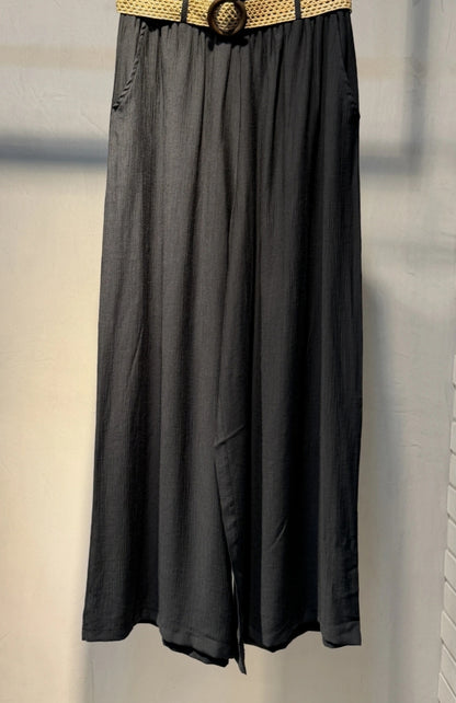 Pantalon large fluide taille ceinturée