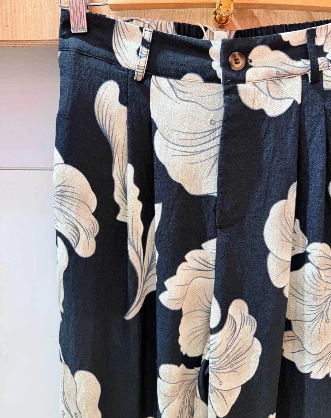Pantalon à imprimé fleurs